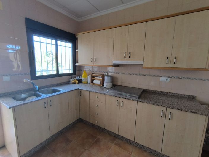 Image No.5-Maison de campagne de 3 chambres à vendre à Monóvar