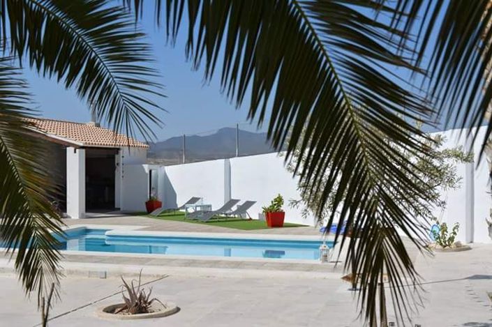Image No.2-5 Bed Villa for sale