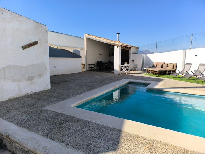 Image No.25-5 Bed Villa for sale