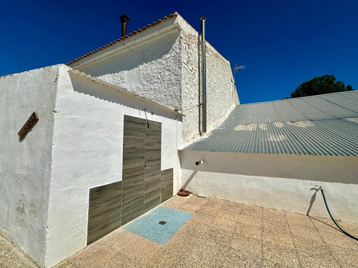 Image No.43-5 Bed Villa for sale