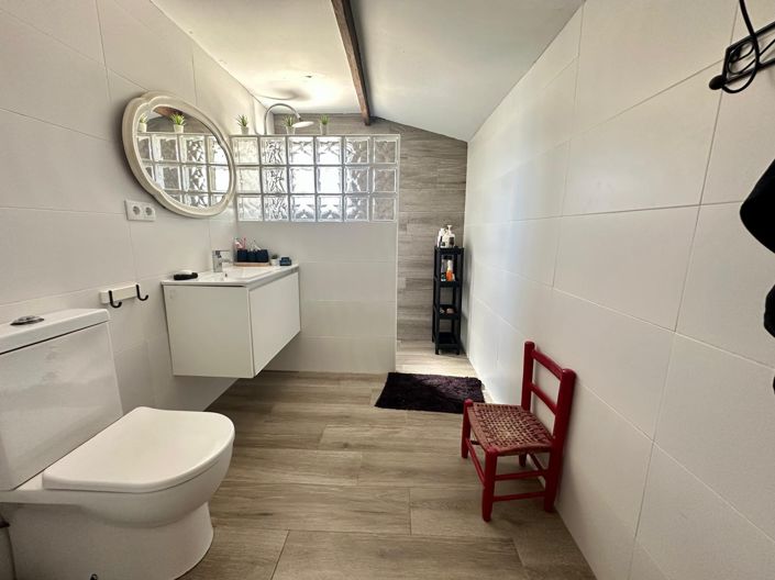 Image No.9-5 Bed Villa for sale