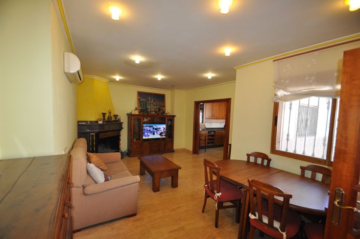 Image No.34-5 Bed Townhouse for sale