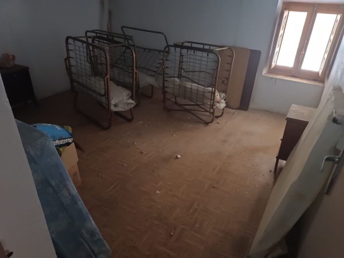 Image No.13-10 Bed Country House for sale