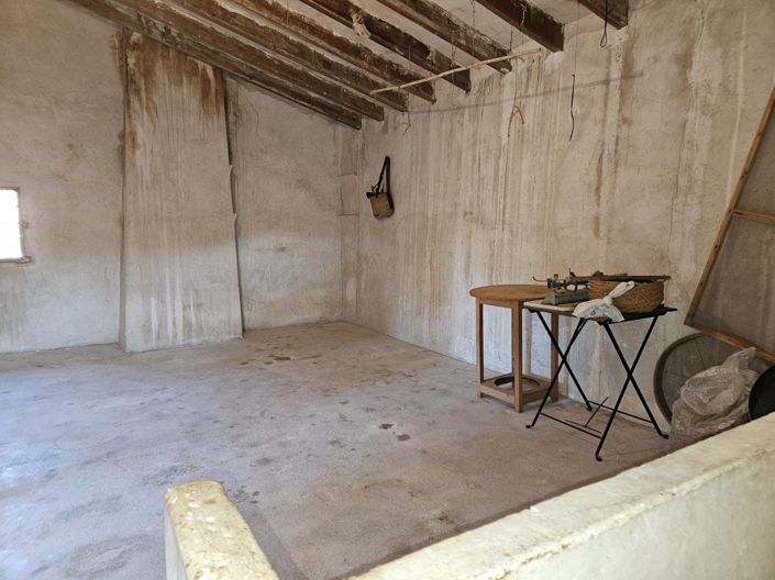 Image No.17-5 Bed Country House for sale