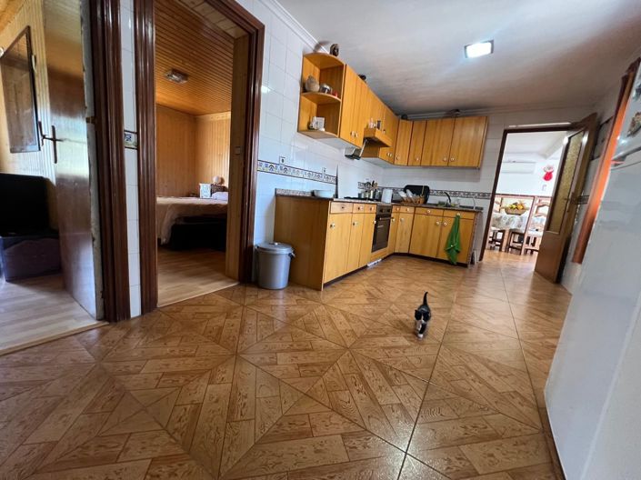 Image No.7-2 Bed Country House for sale