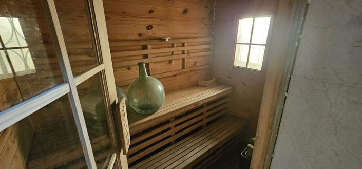 Image No.41-2 Bed Country House for sale