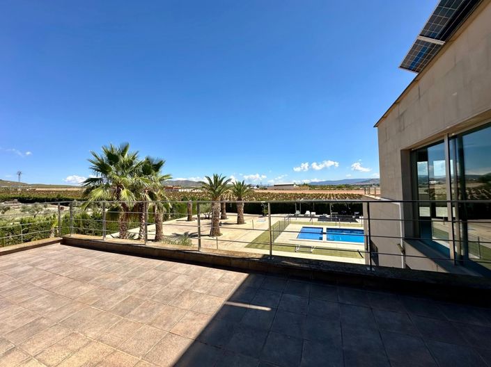 Image No.20-Villa de 5 chambres à vendre à Yecla