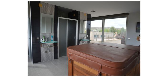 Image No.36-Villa de 5 chambres à vendre à Yecla