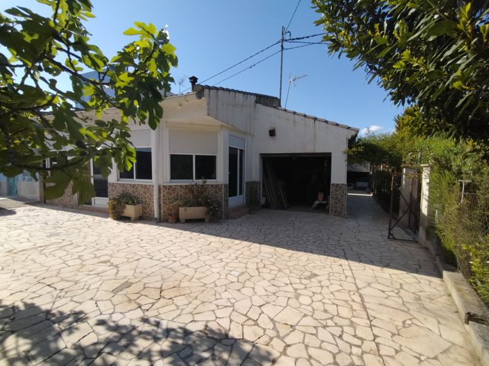 Image No.1-3 Bed Villa for sale