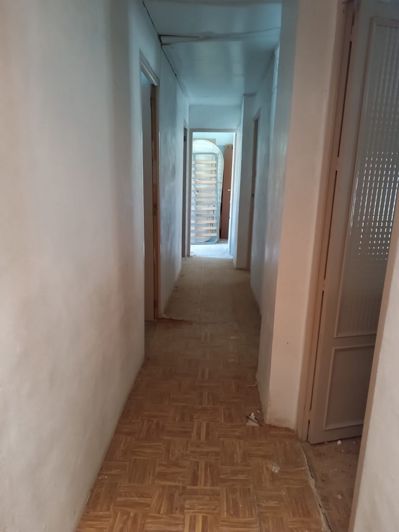 Image No.8-Maison de campagne de 6 chambres à vendre à Yecla