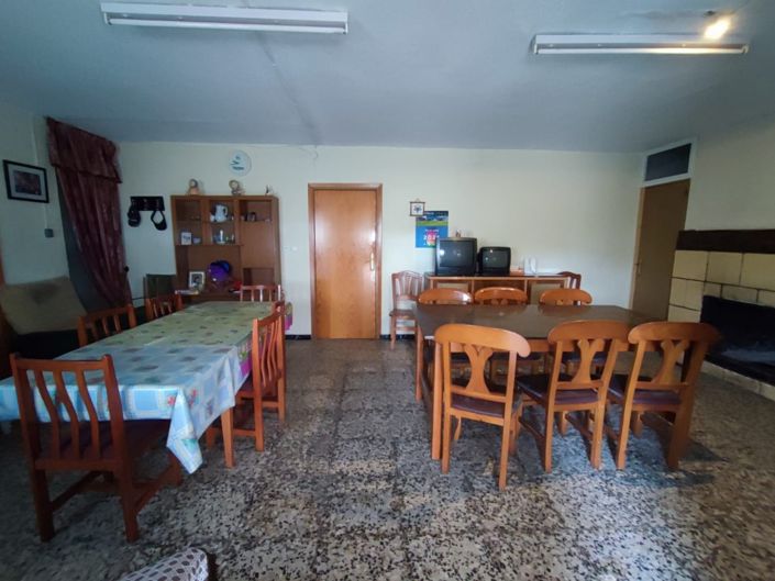 Image No.13-4 Bed Country House for sale