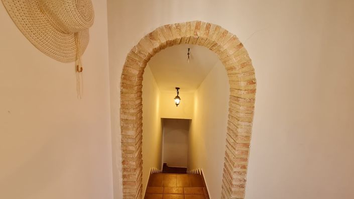 Image No.27-3 Bed Villa for sale