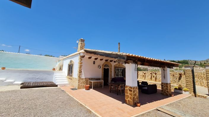 Image No.28-3 Bed Villa for sale