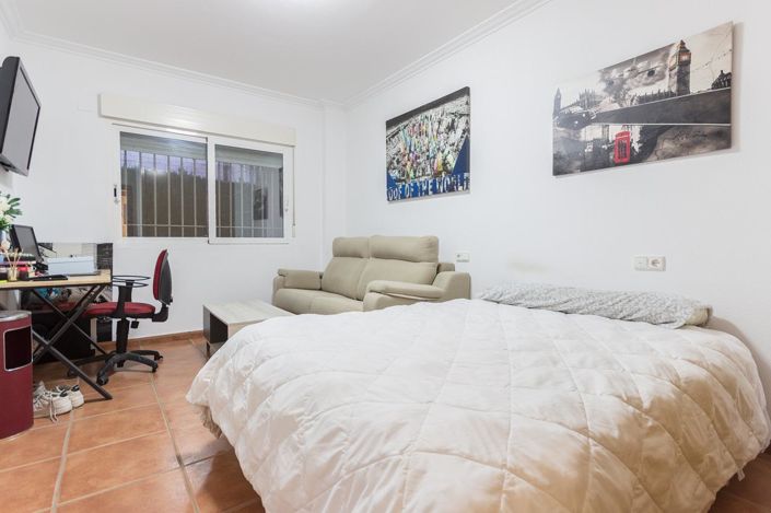 Image No.9-Villa de 7 chambres à vendre à Elda