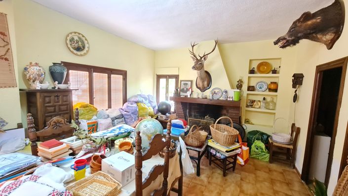 Image No.21-8 Bed Villa for sale