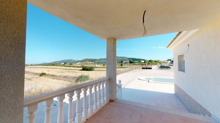 Image No.17-3 Bed Property for sale