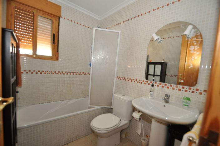 Image No.14-4 Bed Village House for sale