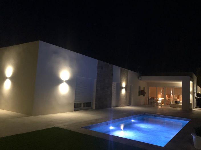 Image No.14-3 Bed Property for sale