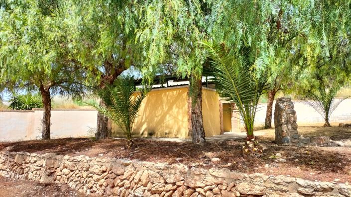 Image No.21-8 Bed Villa for sale