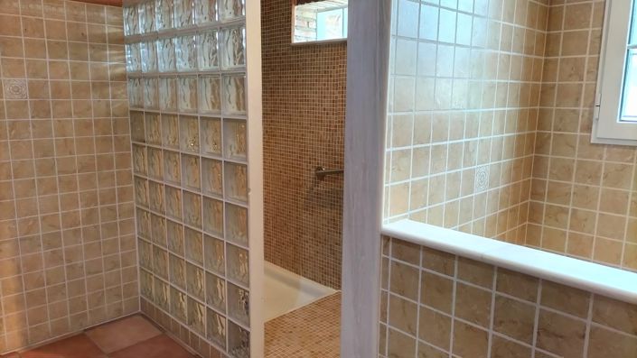 Image No.26-8 Bed Villa for sale