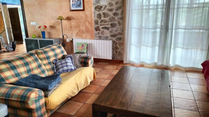 Image No.29-8 Bed Villa for sale