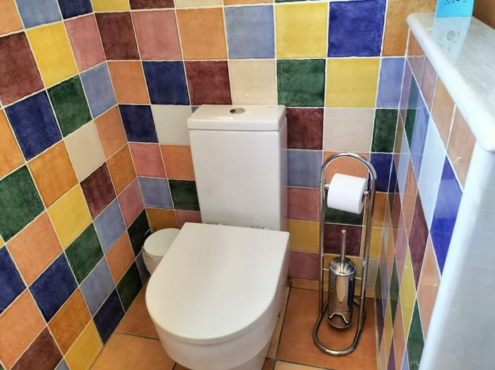 Image No.32-8 Bed Villa for sale