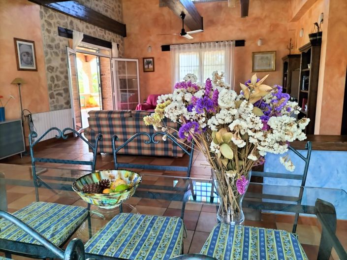 Image No.39-8 Bed Villa for sale