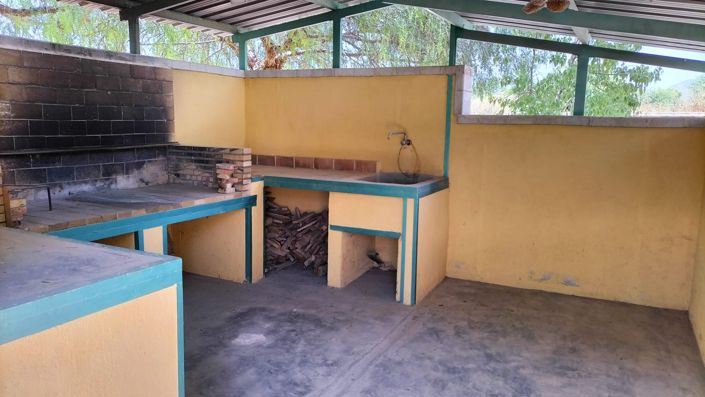 Image No.6-8 Bed Villa for sale