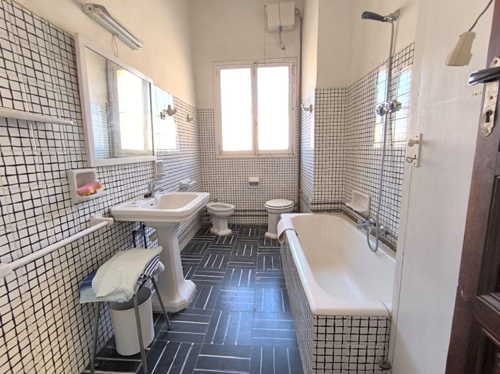 Image No.13-15 Bed Country House for sale