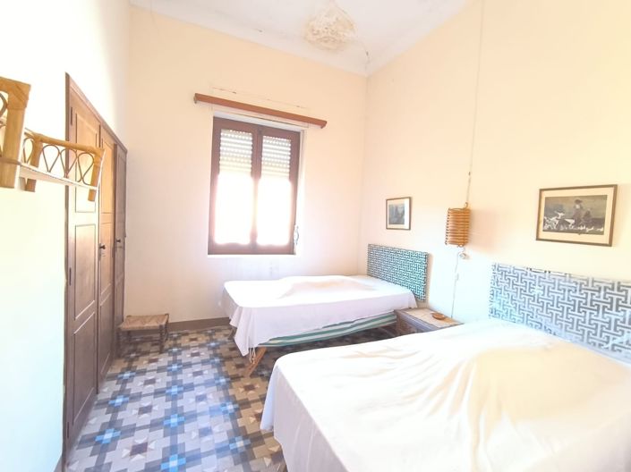 Image No.15-15 Bed Country House for sale