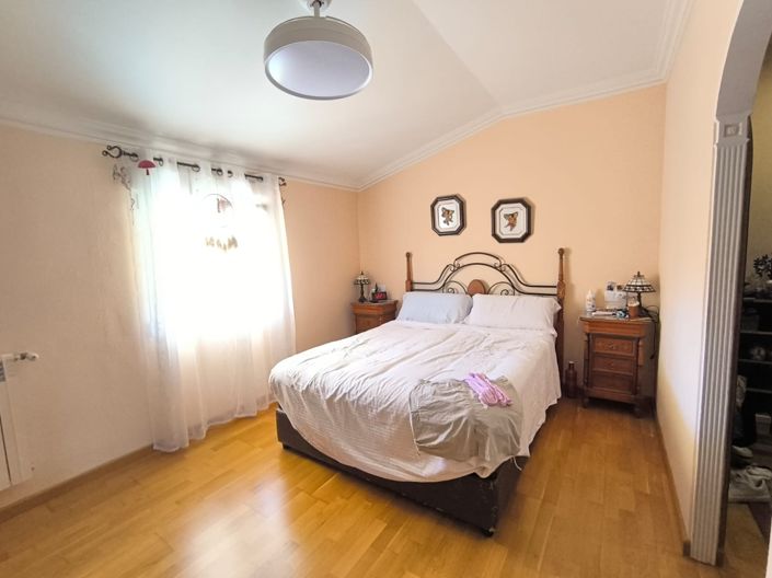 Image No.13-Villa de 6 chambres à vendre à Yecla