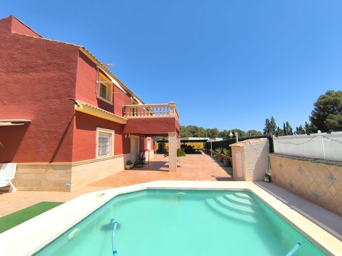 Image No.27-Villa de 6 chambres à vendre à Yecla