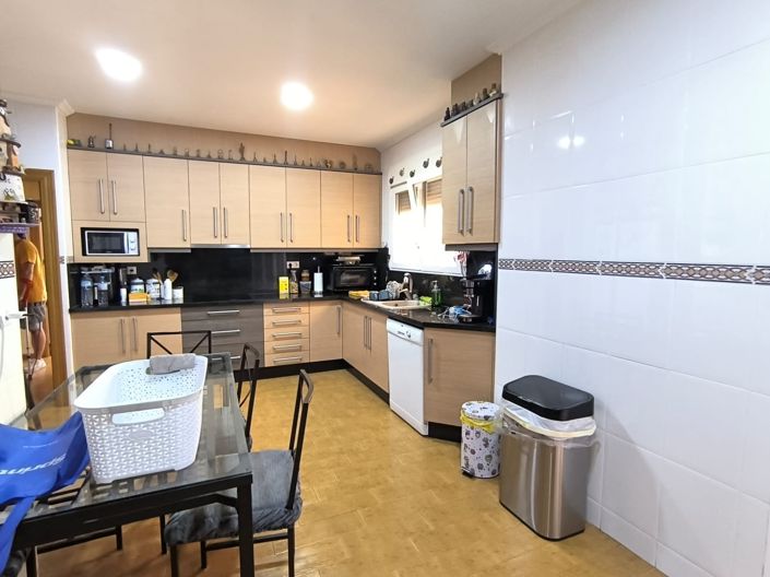 Image No.3-Villa de 6 chambres à vendre à Yecla