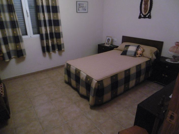 Image No.12-6 Bed Villa for sale