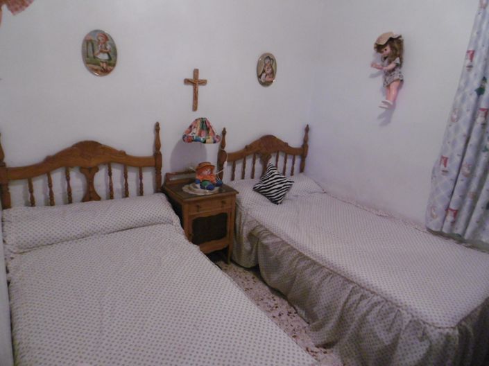 Image No.13-6 Bed Villa for sale