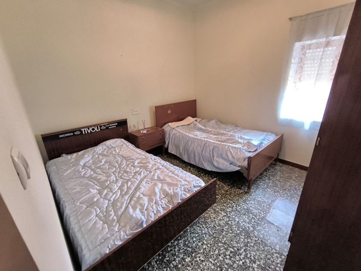 Image No.10-3 Bed Townhouse for sale