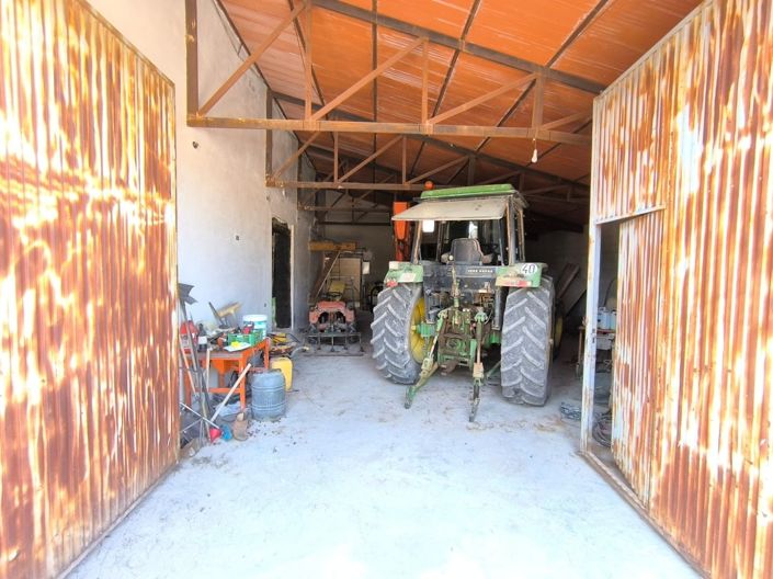 Image No.10-6 Bed Country House for sale