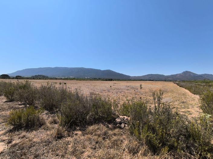 Image No.16-6 Bed Country House for sale