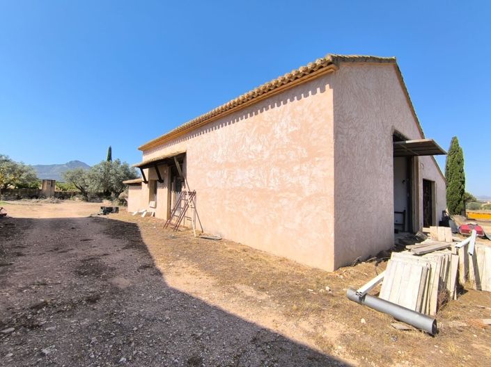 Image No.3-Maison de campagne de 6 chambres à vendre