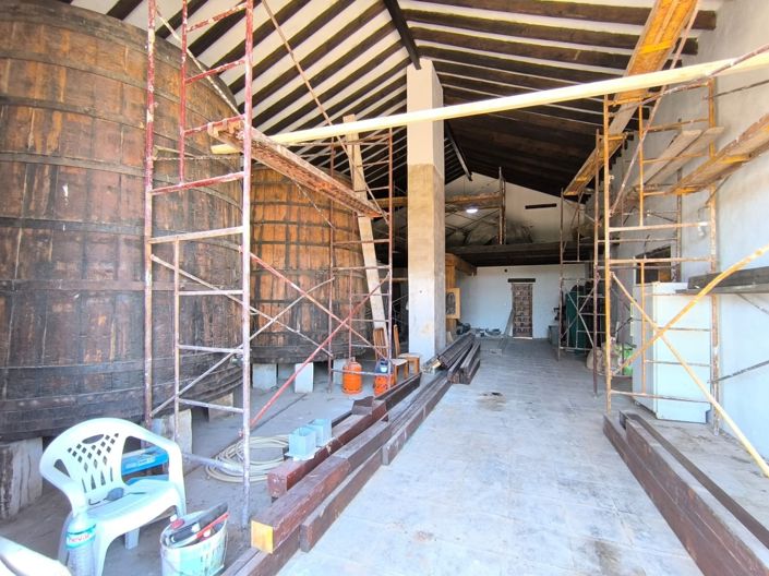 Image No.9-6 Bed Country House for sale