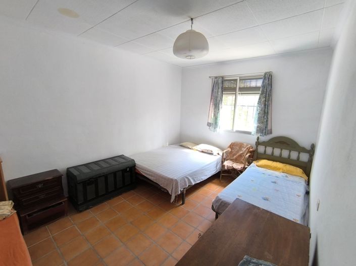 Image No.11-3 Bed Country House for sale