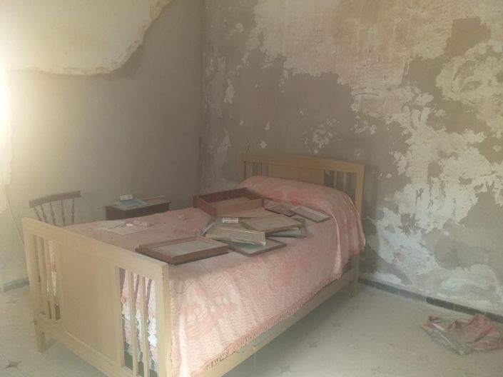 Image No.10-4 Bed House for sale