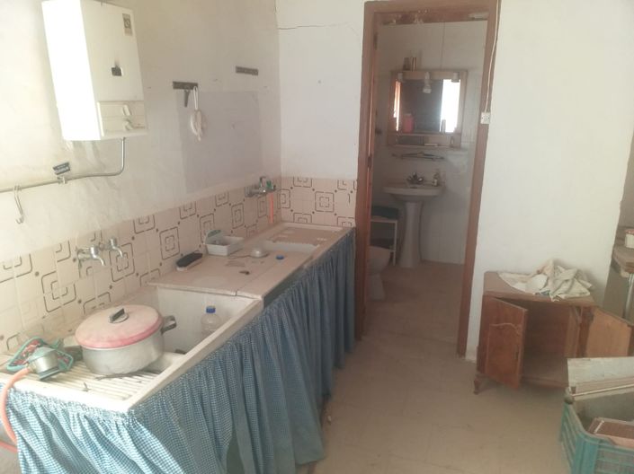 Image No.8-4 Bed House for sale