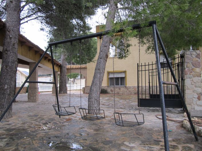 Image No.8-7 Bed Villa for sale