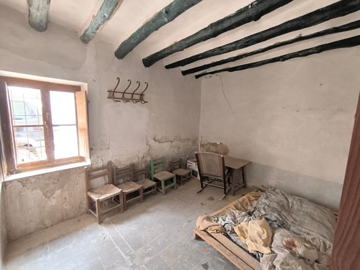 Image No.16-7 Bed Country House for sale