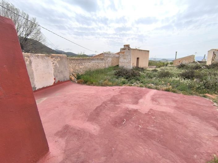 Image No.18-7 Bed Country House for sale