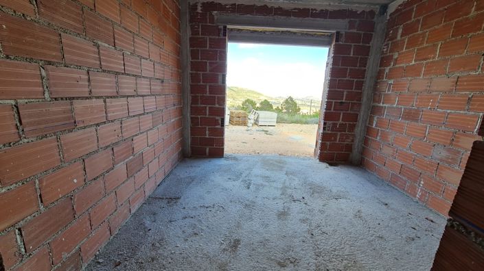 Image No.15-4 Bed Villa for sale