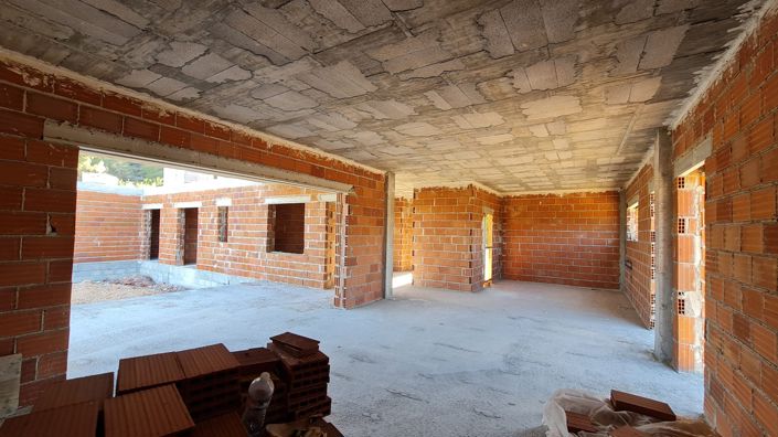 Image No.3-4 Bed Villa for sale