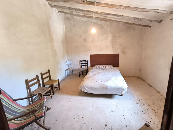 Image No.15-6 Bed Country House for sale