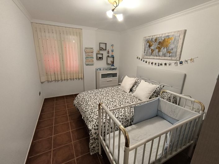 Image No.10-5 Bed Villa for sale